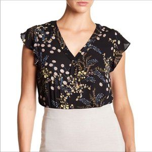 Philosophy Floral V-Neck Flutter Sleeve Blouse Top